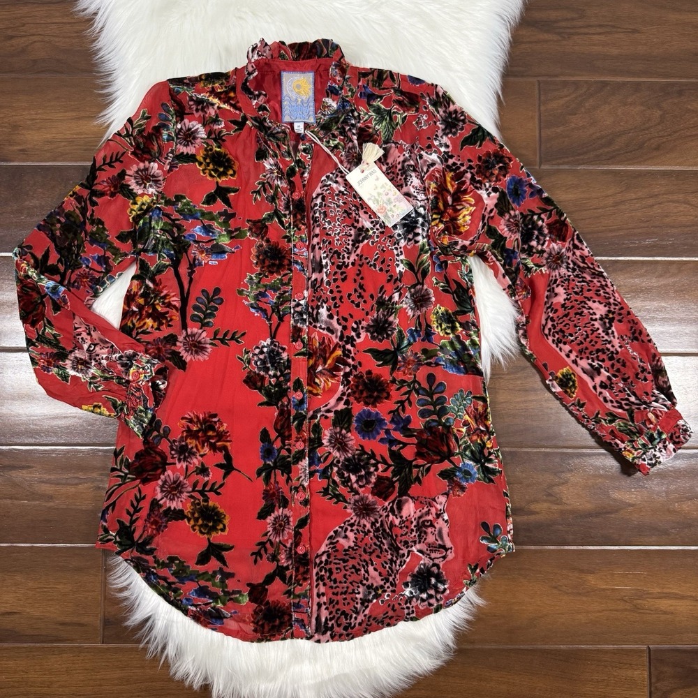 Johnny Was Women's Size XS Red Bobcat Forest Yoella‎ Burnout Velvet Tunic Top